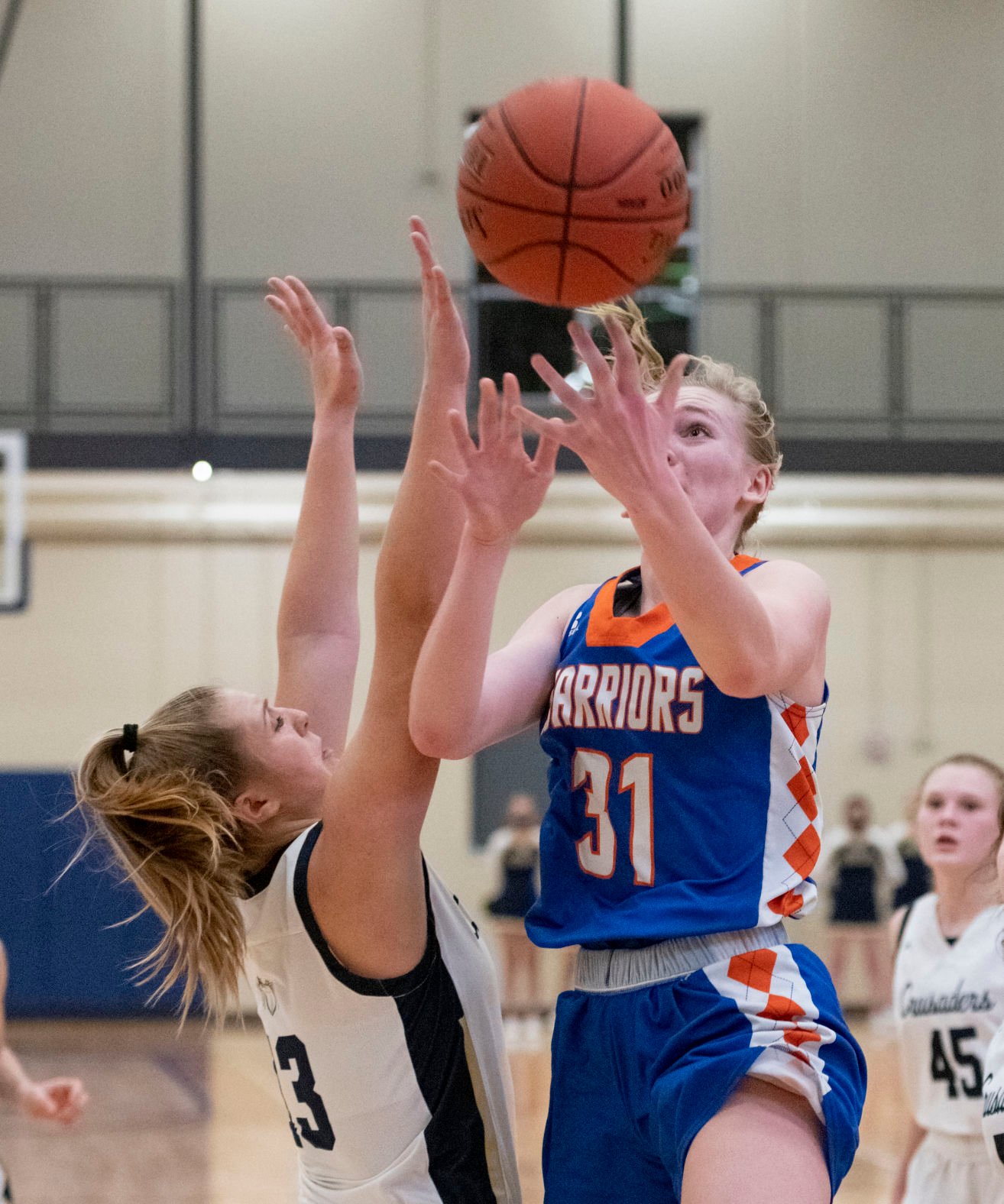 Heelan vs Sioux Center basketball